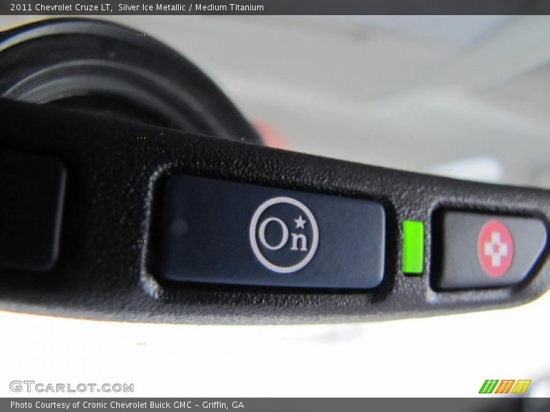 Silver Ice Metallic / Medium Titanium 2011 Chevrolet Cruze LT