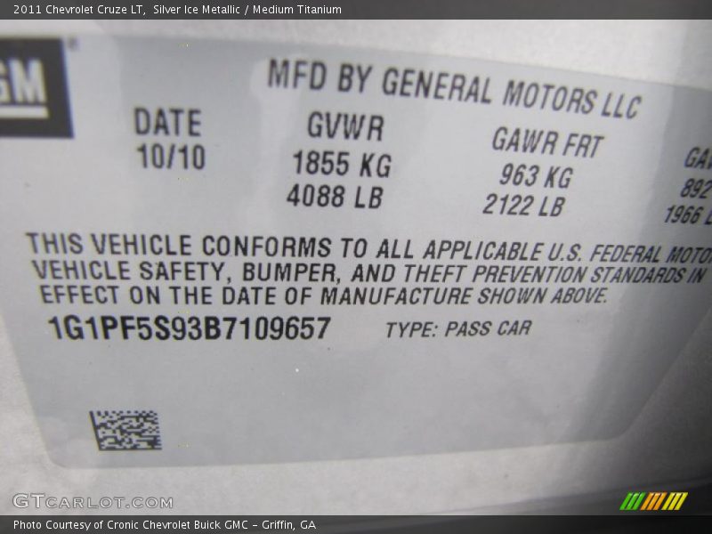Silver Ice Metallic / Medium Titanium 2011 Chevrolet Cruze LT