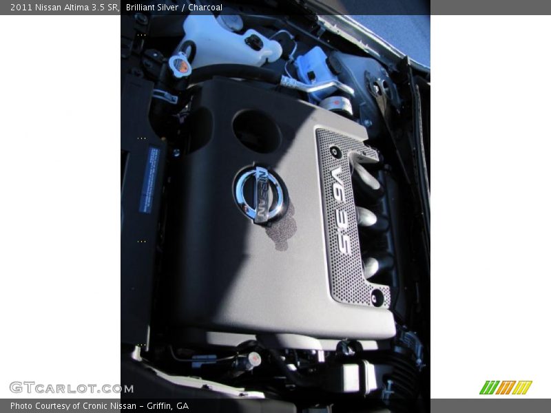 Brilliant Silver / Charcoal 2011 Nissan Altima 3.5 SR