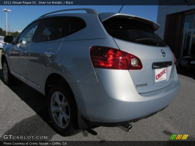 Silver Ice Metallic / Black 2011 Nissan Rogue SV