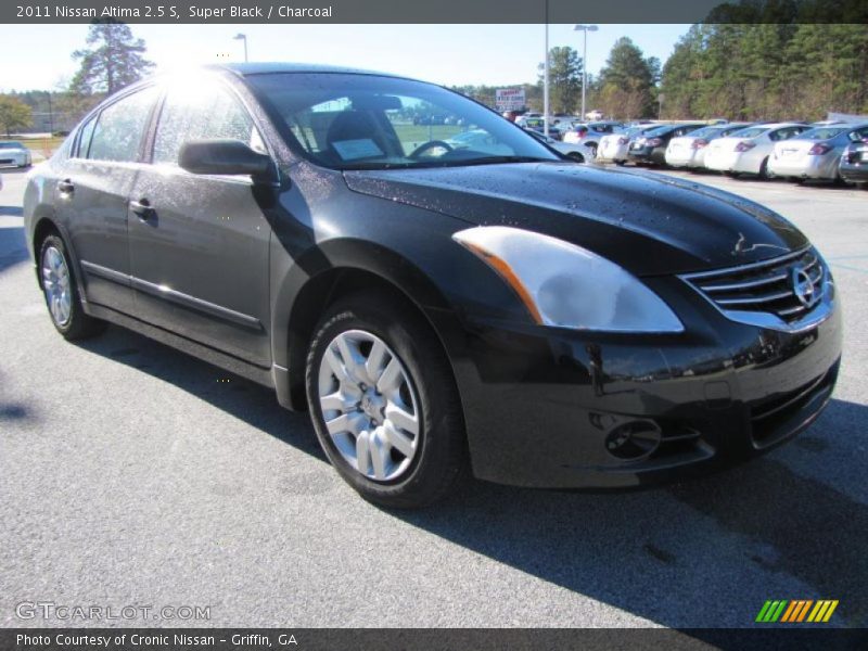 Super Black / Charcoal 2011 Nissan Altima 2.5 S