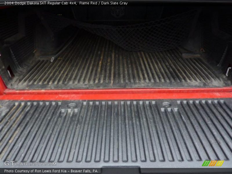 Flame Red / Dark Slate Gray 2004 Dodge Dakota SXT Regular Cab 4x4