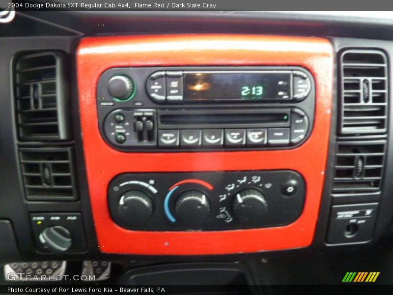 Flame Red / Dark Slate Gray 2004 Dodge Dakota SXT Regular Cab 4x4