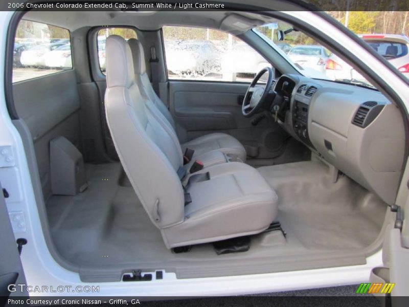  2006 Colorado Extended Cab Light Cashmere Interior