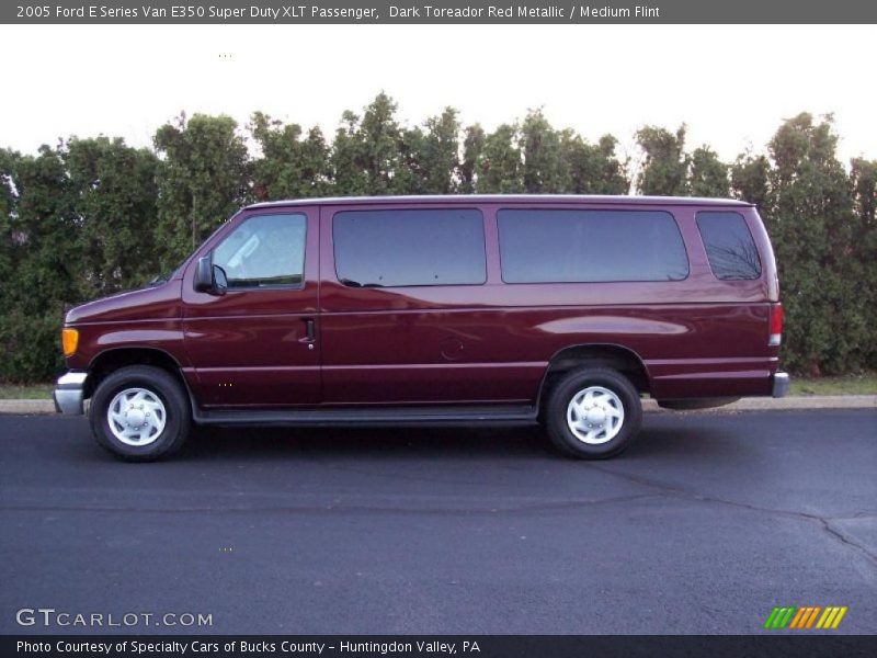  2005 E Series Van E350 Super Duty XLT Passenger Dark Toreador Red Metallic