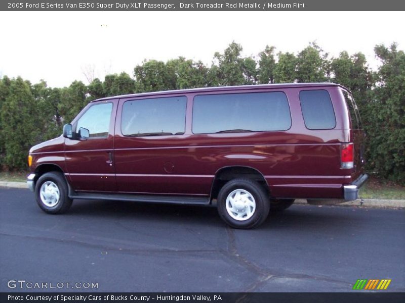  2005 E Series Van E350 Super Duty XLT Passenger Dark Toreador Red Metallic
