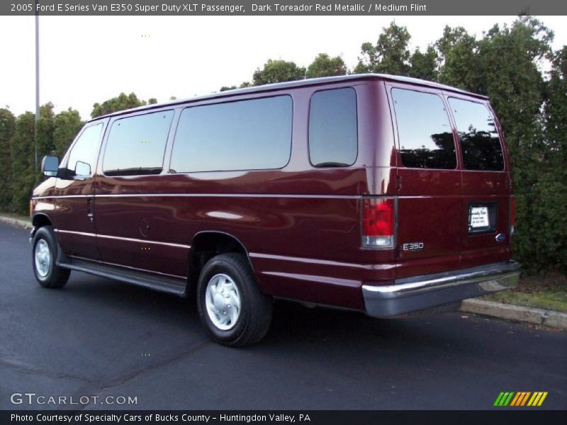  2005 E Series Van E350 Super Duty XLT Passenger Dark Toreador Red Metallic