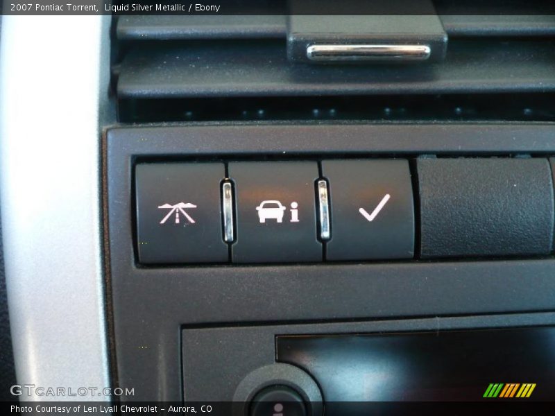 Liquid Silver Metallic / Ebony 2007 Pontiac Torrent