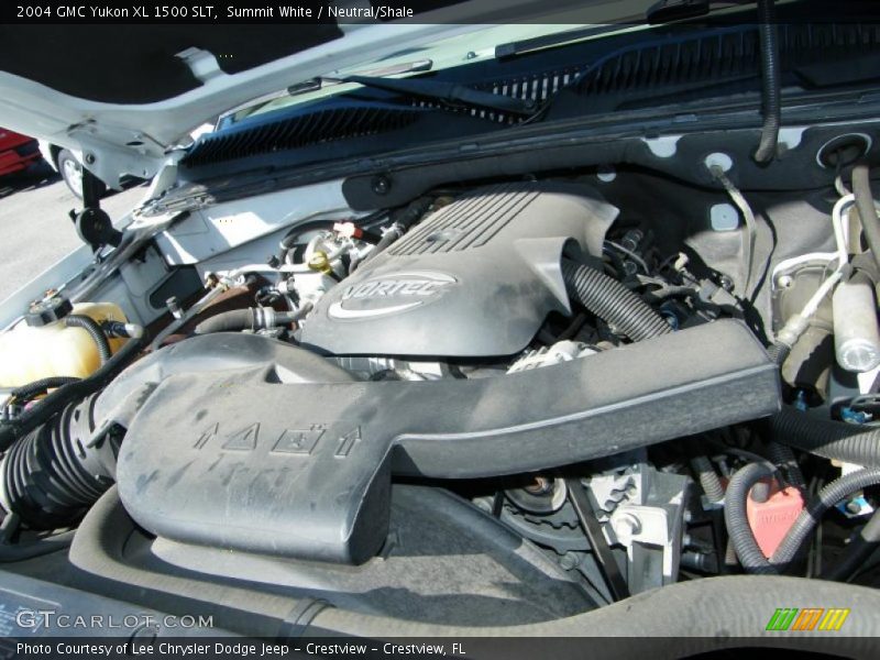 Summit White / Neutral/Shale 2004 GMC Yukon XL 1500 SLT