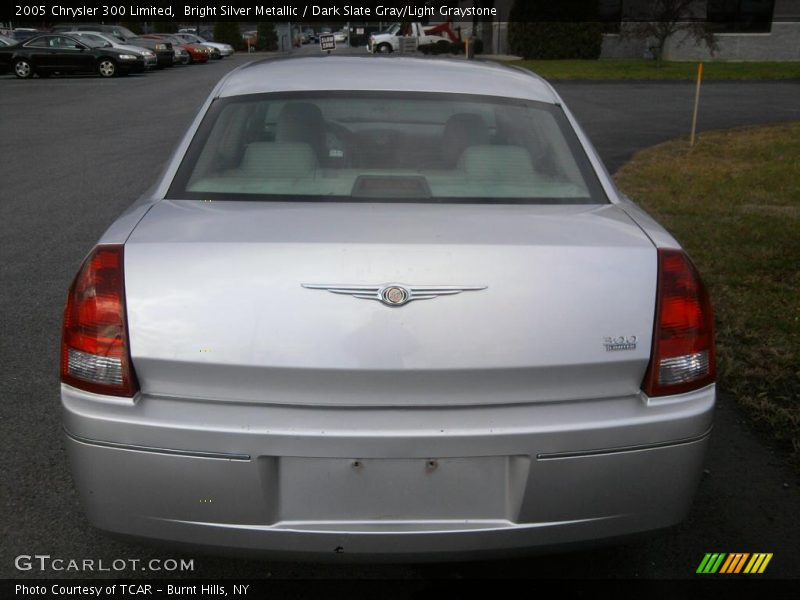 Bright Silver Metallic / Dark Slate Gray/Light Graystone 2005 Chrysler 300 Limited