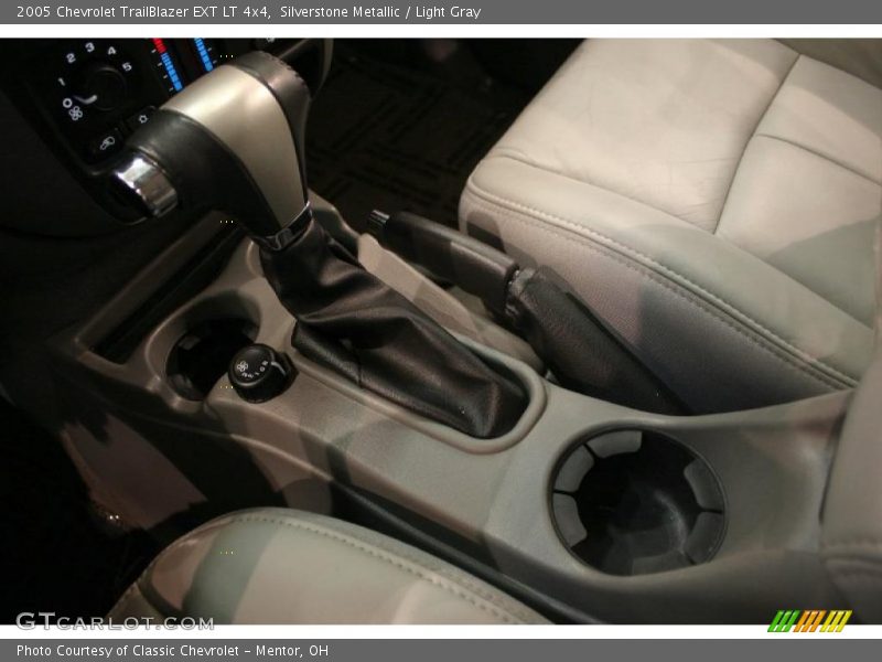Silverstone Metallic / Light Gray 2005 Chevrolet TrailBlazer EXT LT 4x4