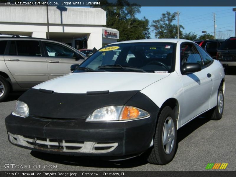 Bright White / Graphite 2001 Chevrolet Cavalier Coupe