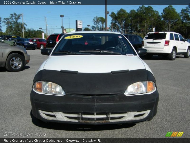 Bright White / Graphite 2001 Chevrolet Cavalier Coupe