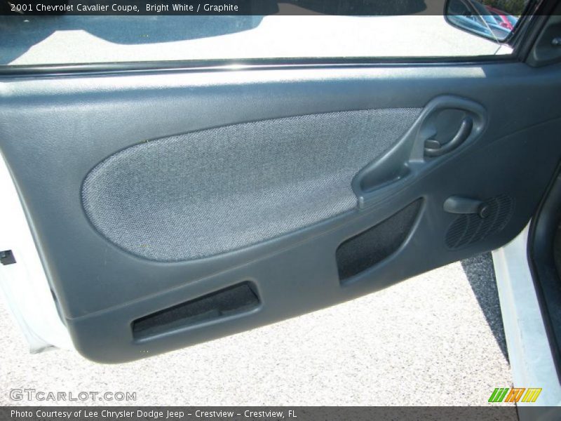 Bright White / Graphite 2001 Chevrolet Cavalier Coupe