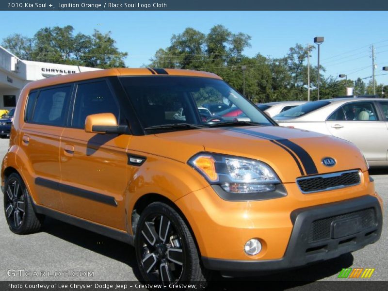 Ignition Orange / Black Soul Logo Cloth 2010 Kia Soul +