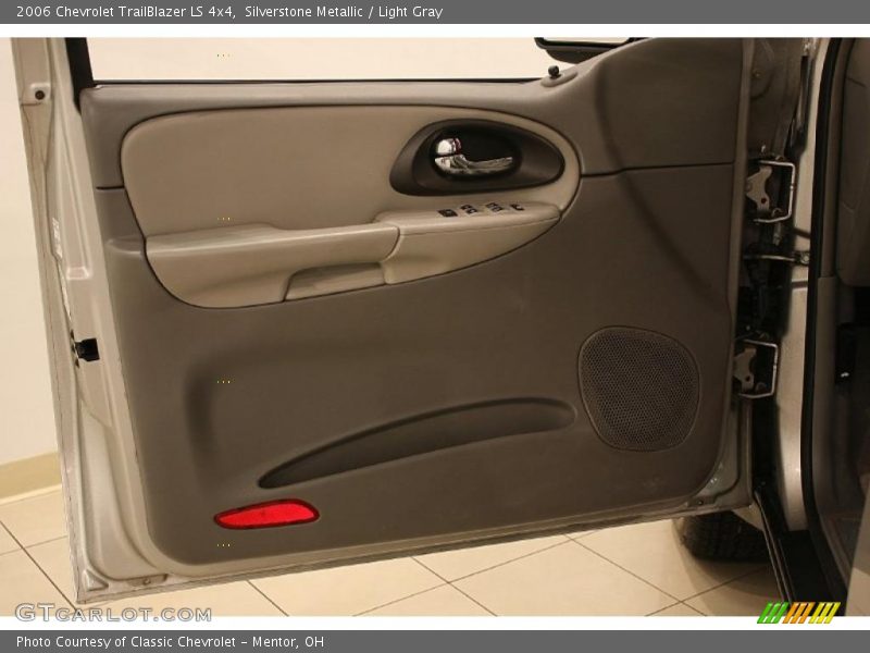 Silverstone Metallic / Light Gray 2006 Chevrolet TrailBlazer LS 4x4