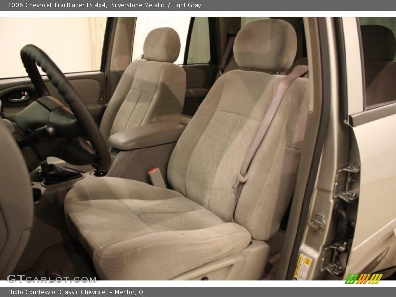 Silverstone Metallic / Light Gray 2006 Chevrolet TrailBlazer LS 4x4