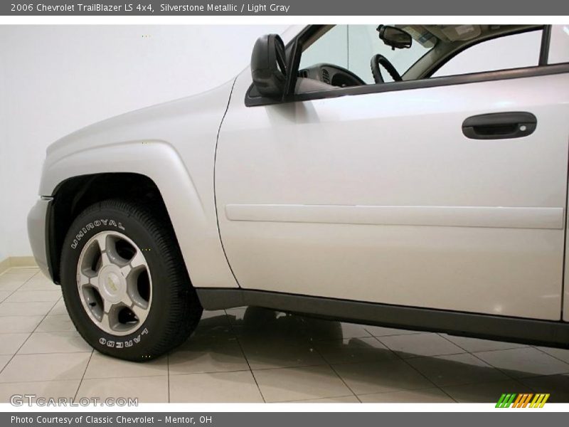 Silverstone Metallic / Light Gray 2006 Chevrolet TrailBlazer LS 4x4