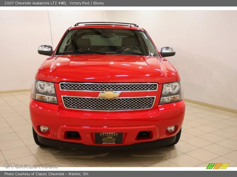 Victory Red / Ebony 2007 Chevrolet Avalanche LTZ 4WD