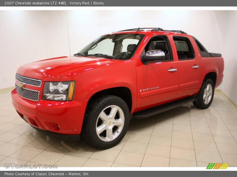 Victory Red / Ebony 2007 Chevrolet Avalanche LTZ 4WD