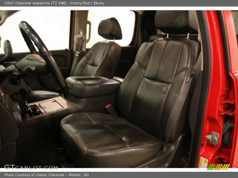 Victory Red / Ebony 2007 Chevrolet Avalanche LTZ 4WD
