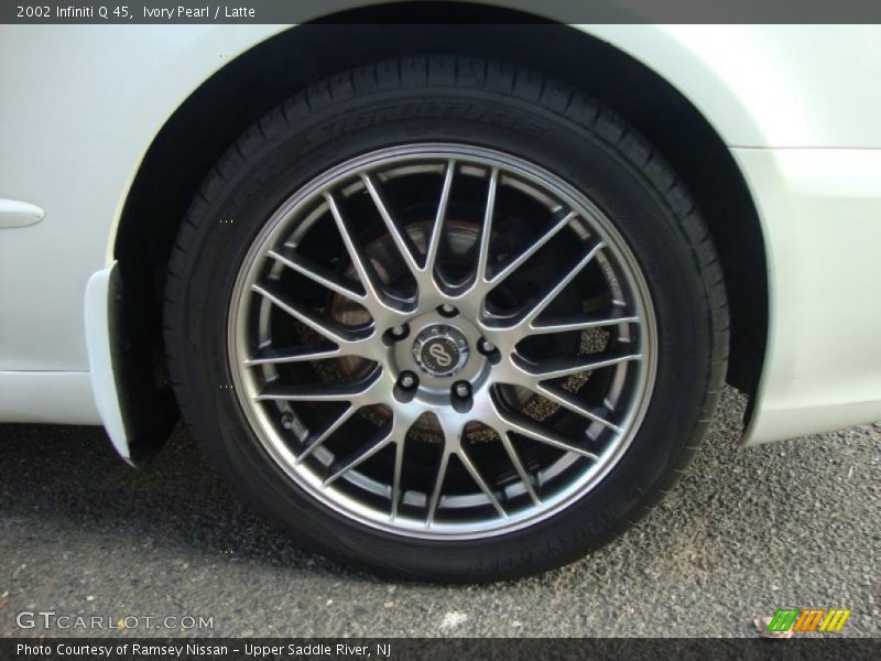 Ivory Pearl / Latte 2002 Infiniti Q 45