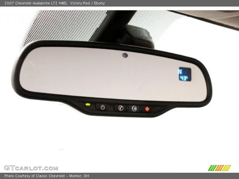 Victory Red / Ebony 2007 Chevrolet Avalanche LTZ 4WD