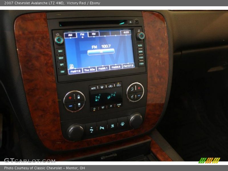 Victory Red / Ebony 2007 Chevrolet Avalanche LTZ 4WD
