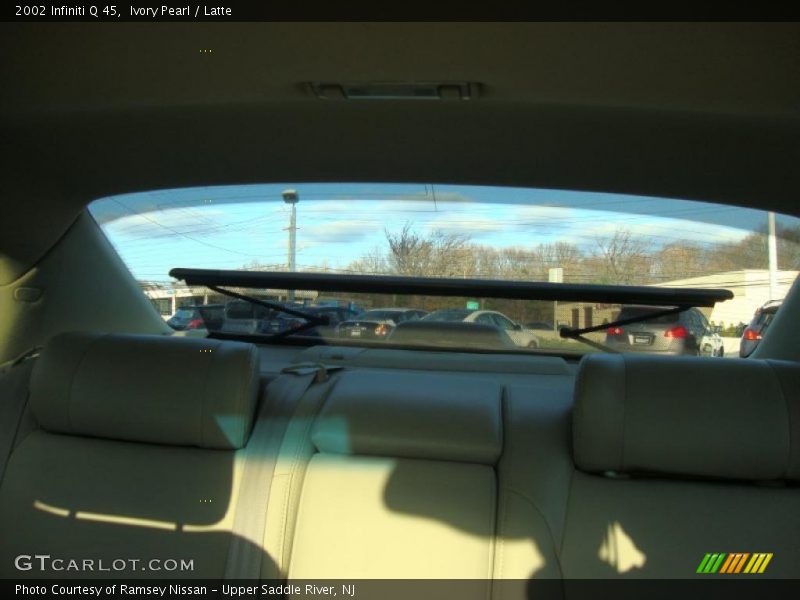 Ivory Pearl / Latte 2002 Infiniti Q 45