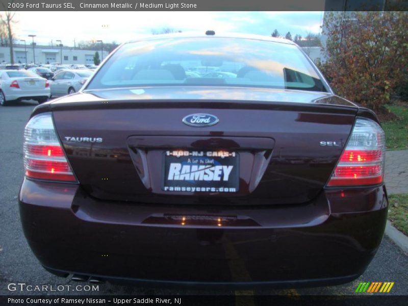 Cinnamon Metallic / Medium Light Stone 2009 Ford Taurus SEL
