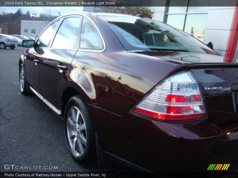 Cinnamon Metallic / Medium Light Stone 2009 Ford Taurus SEL