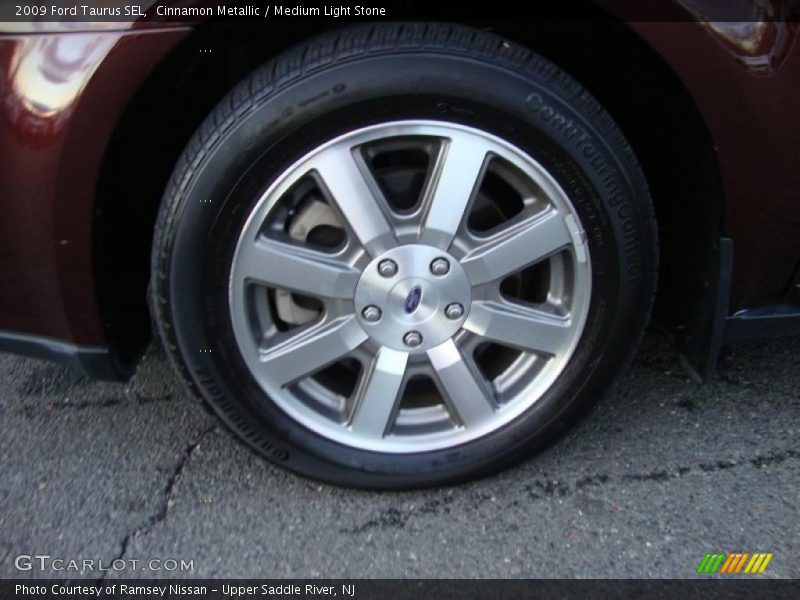  2009 Taurus SEL Wheel