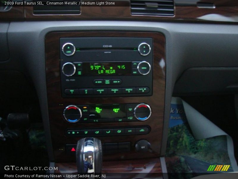 Cinnamon Metallic / Medium Light Stone 2009 Ford Taurus SEL