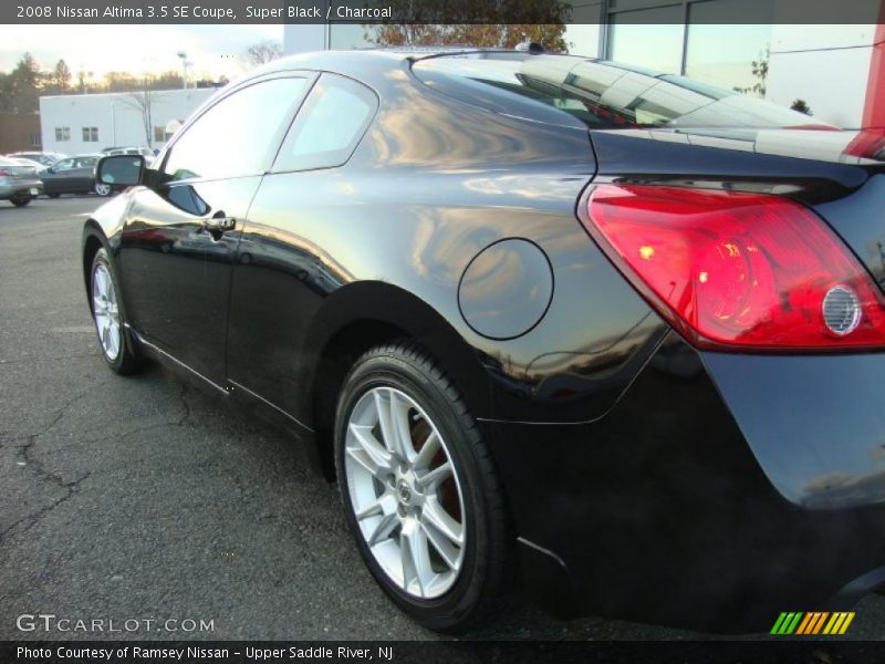 Super Black / Charcoal 2008 Nissan Altima 3.5 SE Coupe