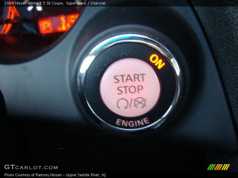 Super Black / Charcoal 2008 Nissan Altima 3.5 SE Coupe