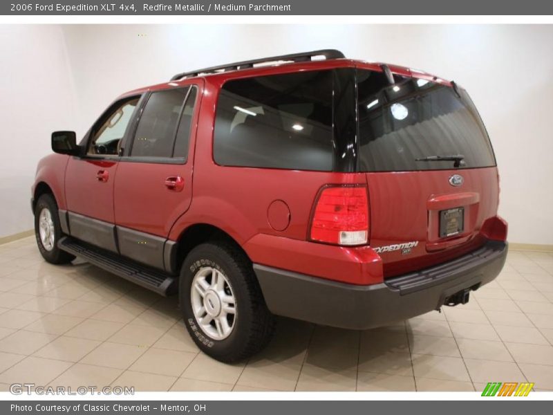 Redfire Metallic / Medium Parchment 2006 Ford Expedition XLT 4x4