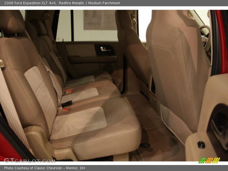 Redfire Metallic / Medium Parchment 2006 Ford Expedition XLT 4x4