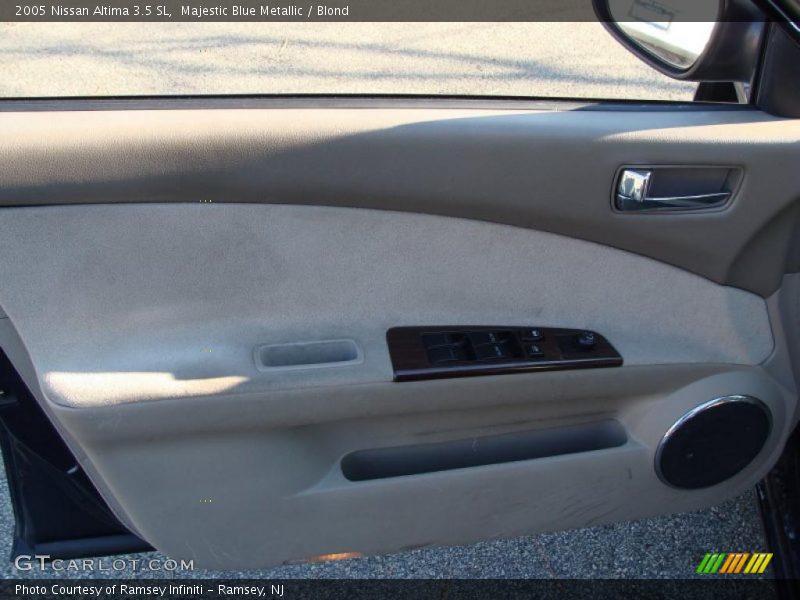 Majestic Blue Metallic / Blond 2005 Nissan Altima 3.5 SL