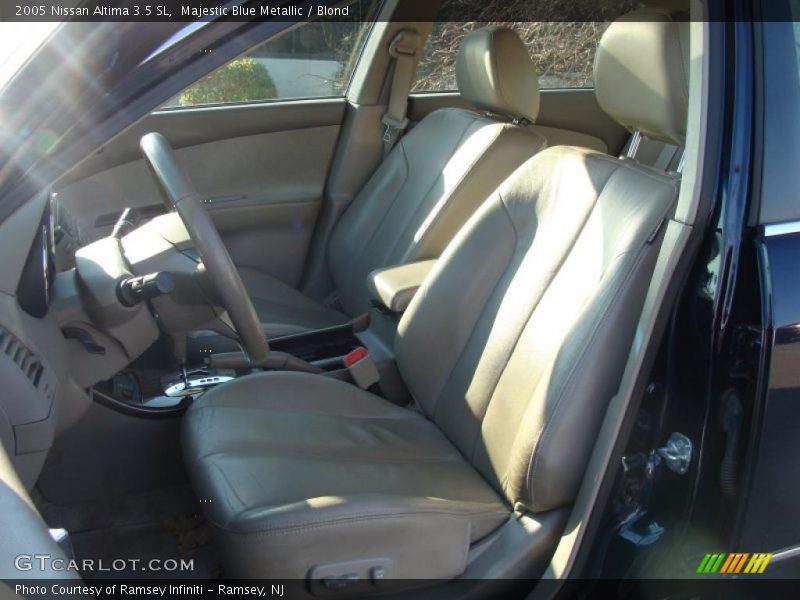 Majestic Blue Metallic / Blond 2005 Nissan Altima 3.5 SL