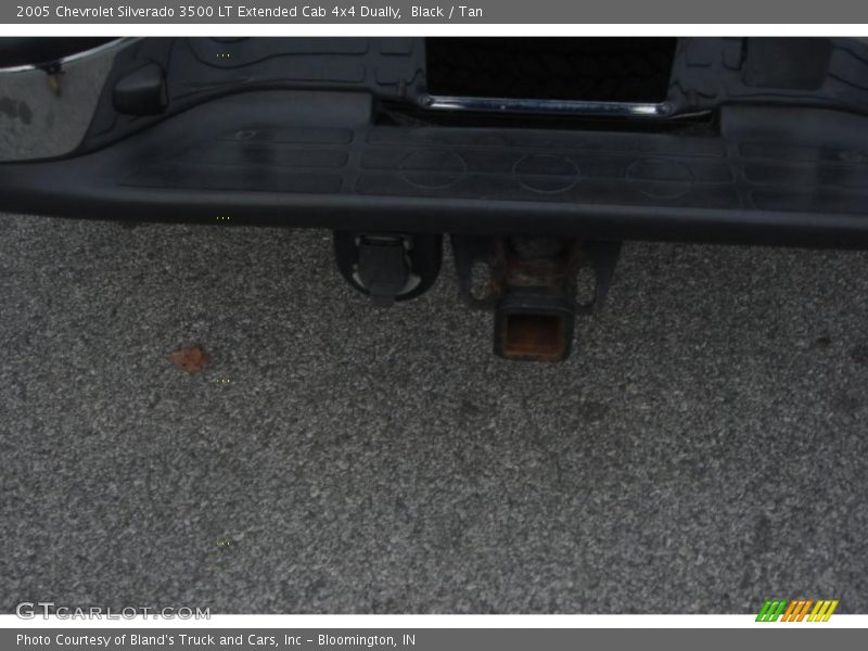 Black / Tan 2005 Chevrolet Silverado 3500 LT Extended Cab 4x4 Dually