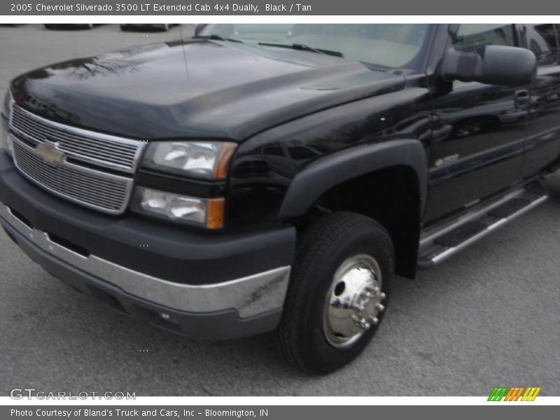 Black / Tan 2005 Chevrolet Silverado 3500 LT Extended Cab 4x4 Dually