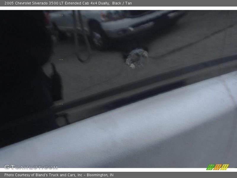 Black / Tan 2005 Chevrolet Silverado 3500 LT Extended Cab 4x4 Dually