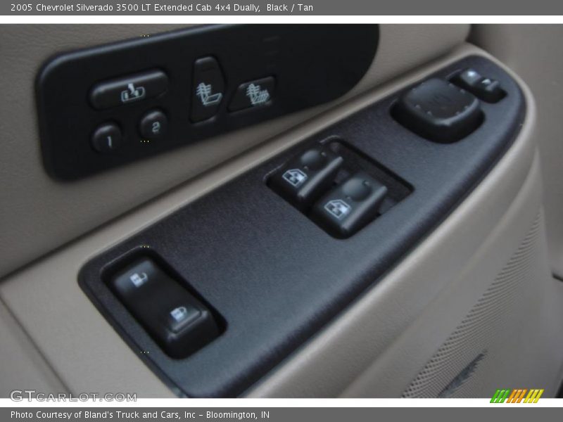 Black / Tan 2005 Chevrolet Silverado 3500 LT Extended Cab 4x4 Dually