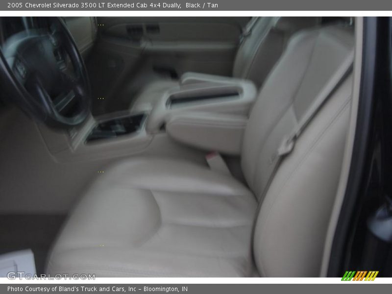 Black / Tan 2005 Chevrolet Silverado 3500 LT Extended Cab 4x4 Dually