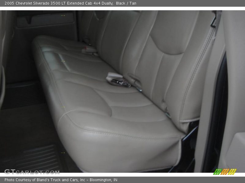 Black / Tan 2005 Chevrolet Silverado 3500 LT Extended Cab 4x4 Dually