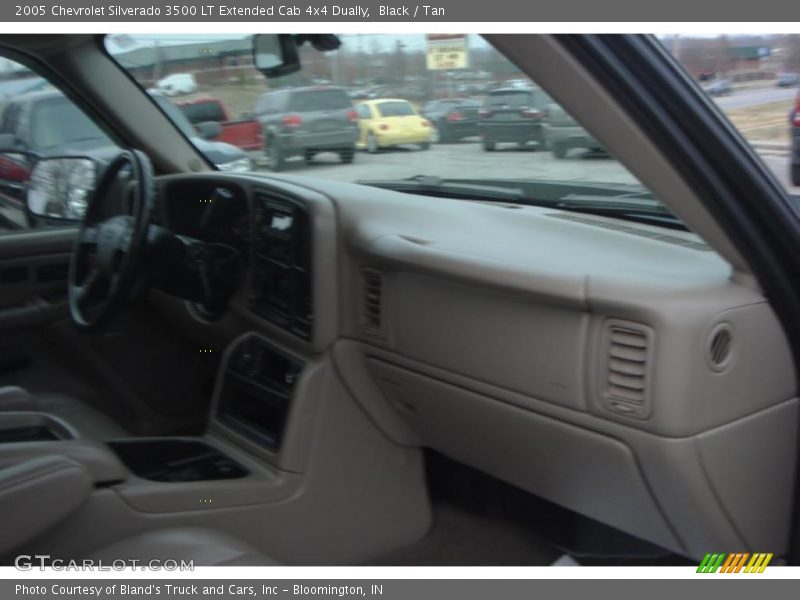 Black / Tan 2005 Chevrolet Silverado 3500 LT Extended Cab 4x4 Dually