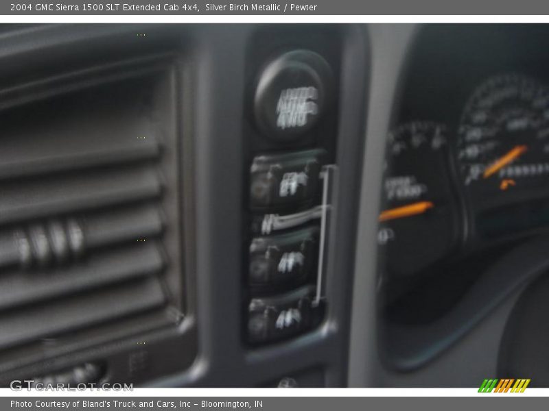 Silver Birch Metallic / Pewter 2004 GMC Sierra 1500 SLT Extended Cab 4x4