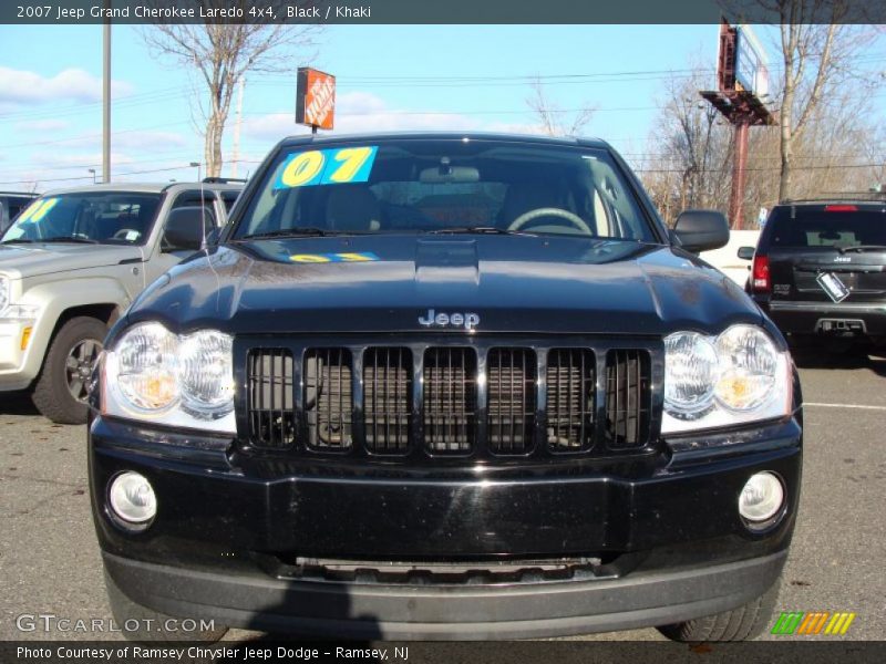 Black / Khaki 2007 Jeep Grand Cherokee Laredo 4x4