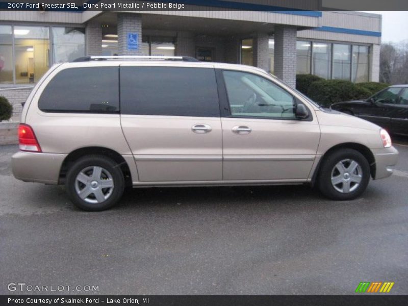 Dune Pearl Metallic / Pebble Beige 2007 Ford Freestar SEL
