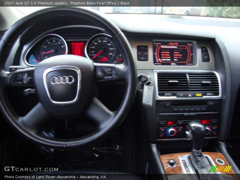 Phantom Black Pearl Effect / Black 2007 Audi Q7 3.6 Premium quattro